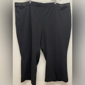 4 for $25 🌸 Catherines Black Wide Leg Pants